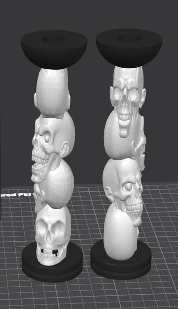 Chân Nến Đầu Lâu Xếp Dọc (Vertical Skulls Candleholder) - Image 3