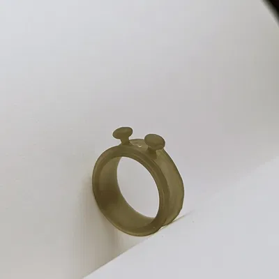 Nhẫn móc len giữ căng chỉ kiểu Shrek (Crochet Ring Shrek style)