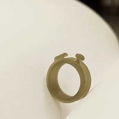 Nhẫn móc len giữ căng chỉ kiểu Shrek (Crochet Ring Shrek style)