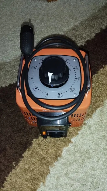 Vevor Variac - Vỏ biến áp tự ngẫu chỉnh điện áp (auto variable voltage transformer) - Image 7