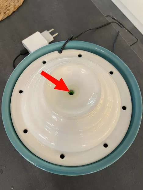 Adapter máy bơm chìm cho đài phun nước mèo uống (Triexie Trinkbrunnen Tauchpumpe) - Image 3