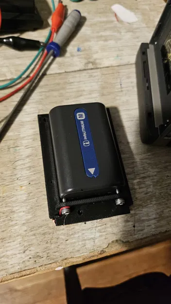 Vỏ Pin Sony F100 + Adapter Remixed - Image 3