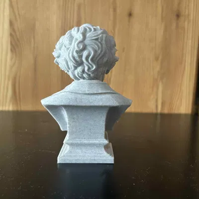 Amelia Mary Earhart (Lady Lindy) – Tượng Bán Thân