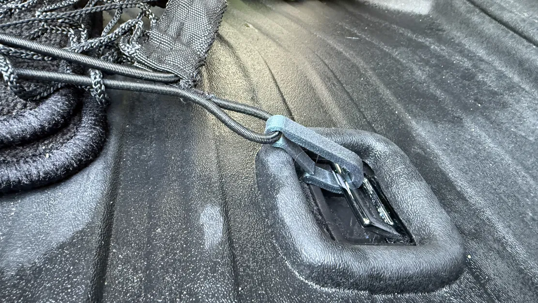 Kẹp lưới cốp xe (Car net clip) - Image 2