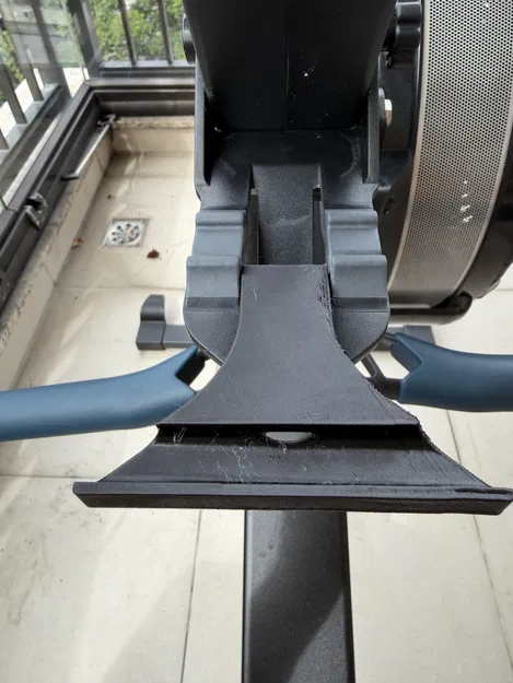 Giá nối dài gắn iPad Pro 12.9" cho Concept2 RowErg PM5 - Image 3