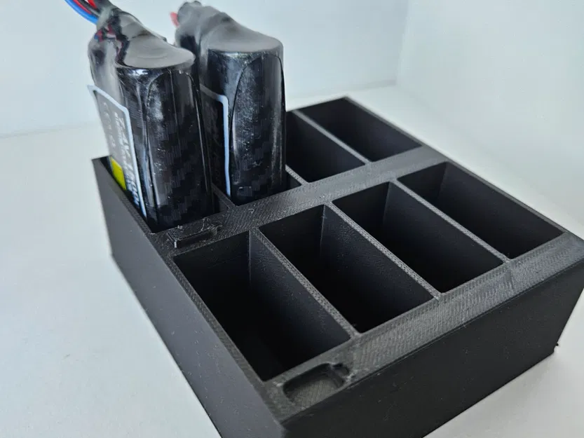 Hộp/khay sắp xếp pin (xe RC và khác) cho 8 viên - Image 1