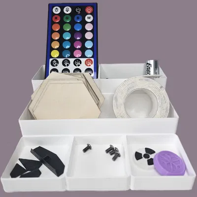 Khay Organizer Để Bàn Gọn Nhẹ Với Các Khay Nông Phía Trước