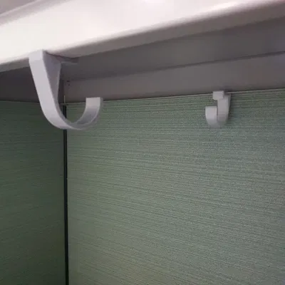 Ledge Clip – Kẹp mép vách ngăn văn phòng