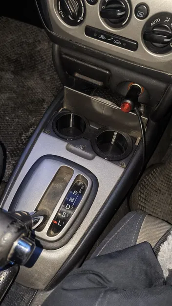 Khay để ly cho Mazda BJ (Cup holder Mazda BJ) - Image 2