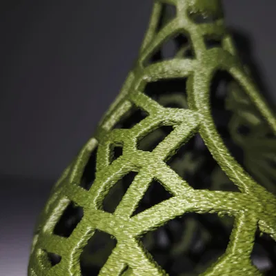Nest Voronoi Vase – Bình Voronoi trang trí