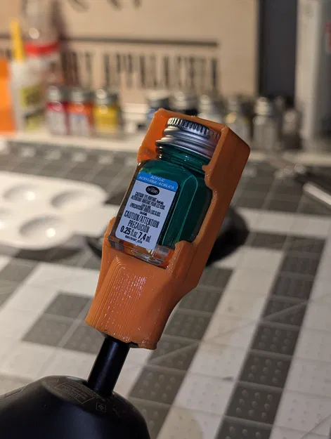 Đồ lắc sơn Theragun cho hũ sơn TESTOR (Theragun Paint shaker for TESTOR paint jars) - Image 1