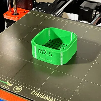 Tấm sàng phân loại bu lông - M2.5