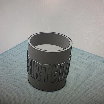 Chân nến sinh nhật (Kerzenständer für den Geburtstag)