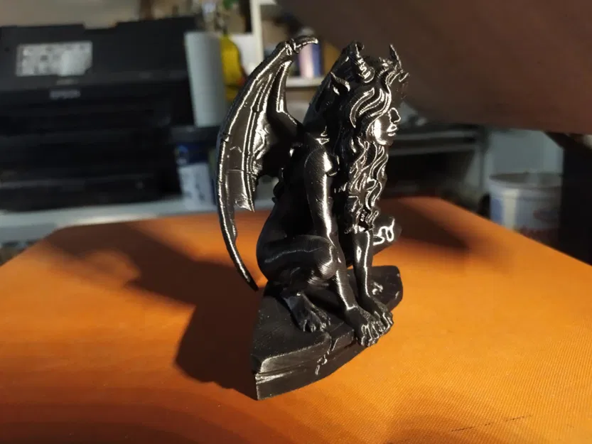 Tượng Gargoyle - Image 11