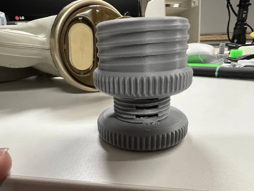 Bộ điều chỉnh lưu lượng khí cho mặt nạ gas Nga GP5 (Screw Valve) - Image 3