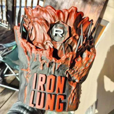 Xô Iron Lung khoét rỗng (Hollowed out Iron Lung Bucket)