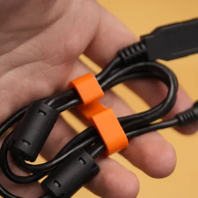 Kẹp giữ dây cáp (Cable Clips)