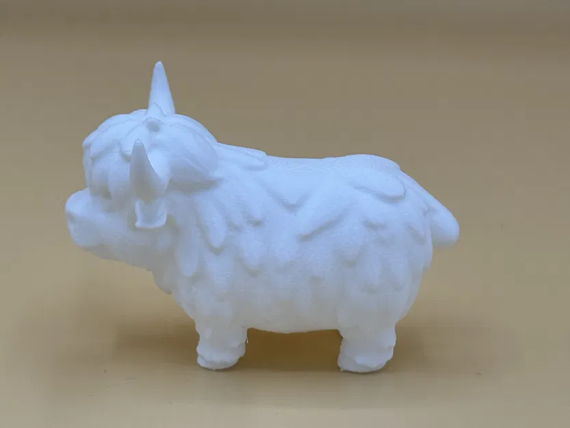 Bò Highland Dễ Thương (Cute Highland Cow) - Image 4