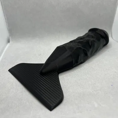 MobyDick Ice Scraper – Dụng cụ cạo băng mùa đông “to bự” như cá voi