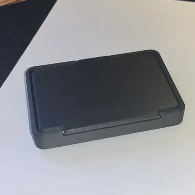 Hộp đựng Q-Tip Travel Pack (khóa nam châm)