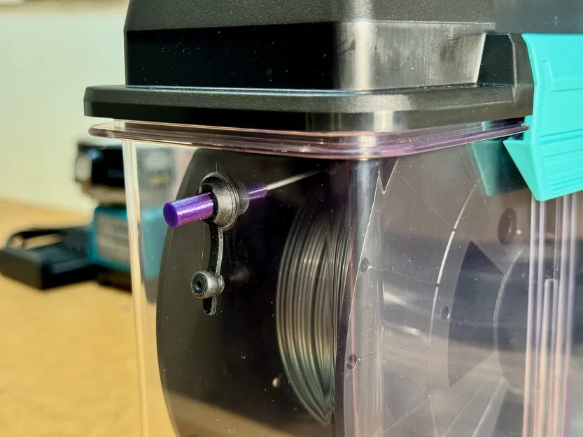 Nút bịt cổng PolyDryer kèm giữ đầu filament (PolyDryer Port Plug & Filament Holder) - Image 4