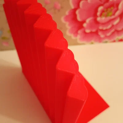 Chặn sách với cột hình trái tim