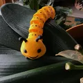 Sâu bướm khớp nối dễ thương & thân thiện (Articulated Caterpillar) - Thumbnail 1