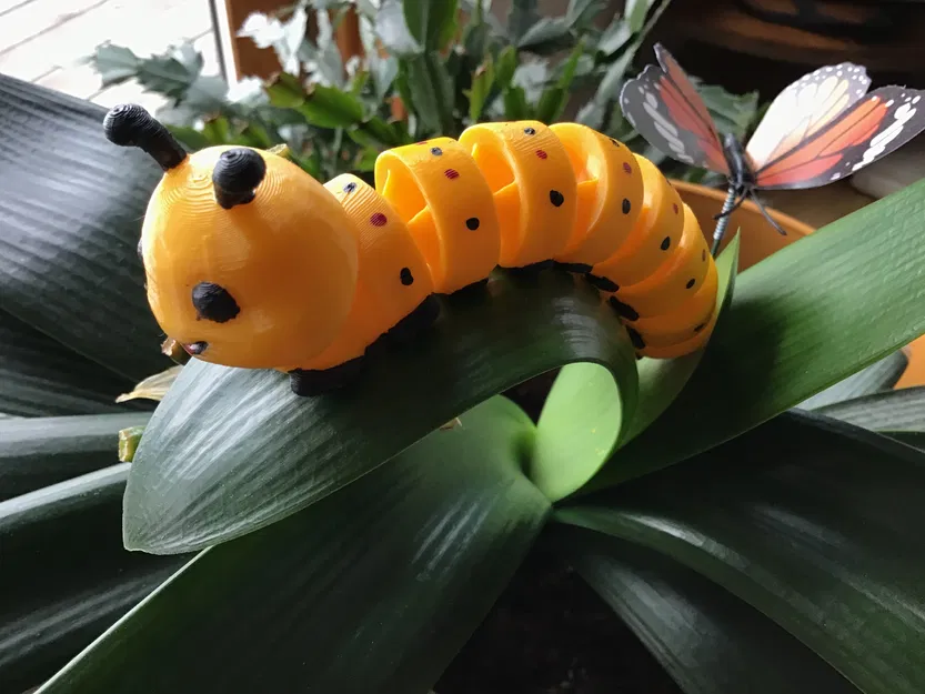 Sâu bướm khớp nối dễ thương & thân thiện (Articulated Caterpillar) - Image 3
