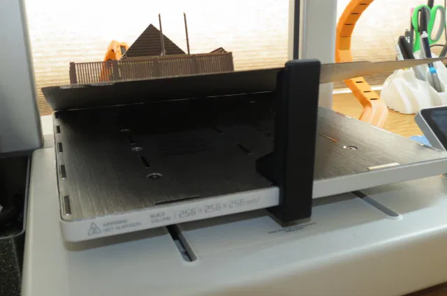 Bambulab A1 – Kê nâng Build Plate để làm mát nhanh (Cooling Lift) - Image 2