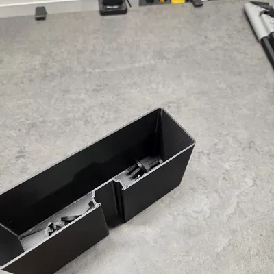 Thùng Rác Tháo Rời Gắn Bàn (Desk Mount Removable Trash Bin)