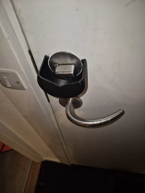 Ốp che núm vặn khóa cửa chống trẻ nhỏ (Toddler‑Proof Thumbturn Guard) - Image 2