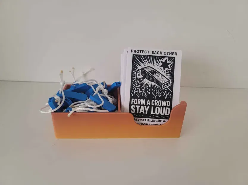 Kệ giữ Whistle và Zine - Image 2