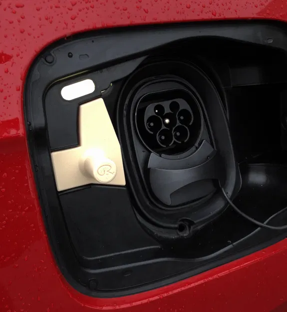 Bảo vệ Lockpin nắp sạc Skoda Enyaq (Chargingcover Lockpin Protector) - Image 1