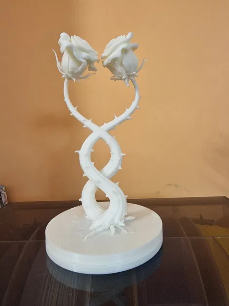 Đèn 2 Bông Hồng Đan Xen (2 Intertwined Roses – Lamp) - Image 2