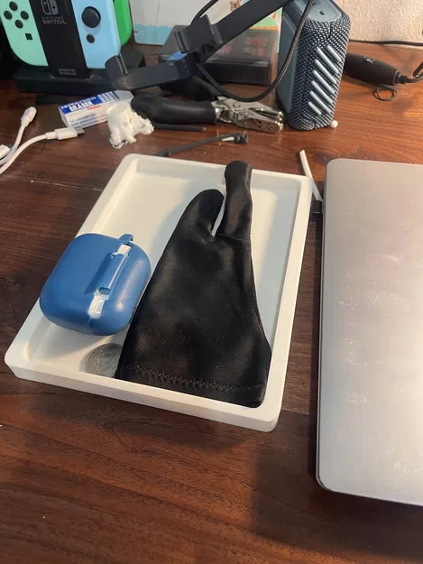 Khay để bàn giúp giảm bừa bộn - Image 1