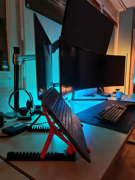 Kệ đỡ laptop điều chỉnh góc - Image 1