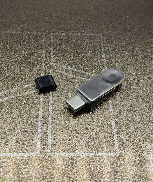 Nắp che cổng USB Type C - Image 1