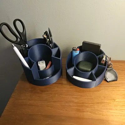 Organizer & khay để đồ cho bàn làm việc/workbench (catch-all)