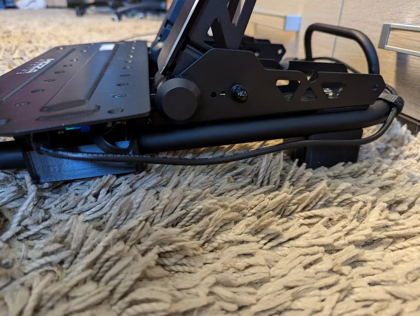 Ngàm gắn Moza SR-P cho Playseat Challenge (2 pedal) - Image 3