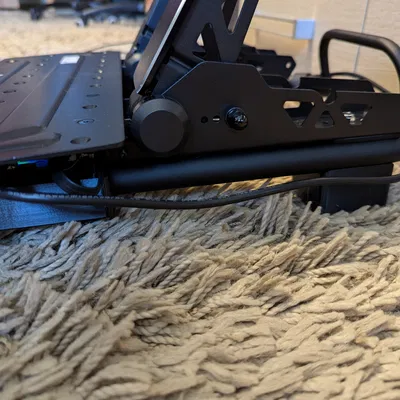 Ngàm gắn Moza SR-P cho Playseat Challenge (2 pedal)