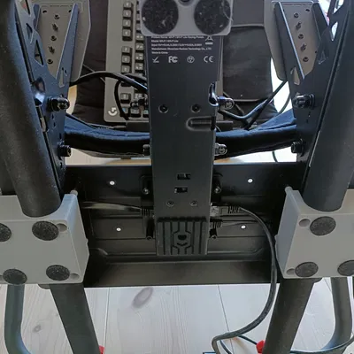 Playseat Challenge - Ngàm gắn pedal Moza SR-P / SR-P Lite kèm phanh