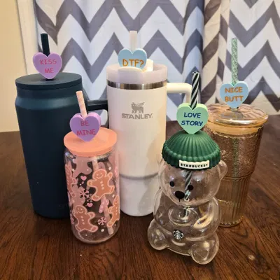 Nút Cắm Ống Hút Kẹo Trái Tim Lời Nhắn (Conversation Hearts Straw Toppers)