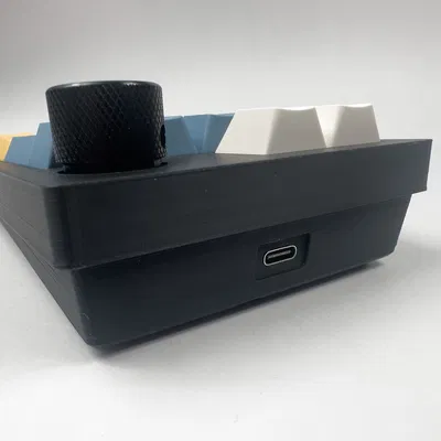 Sidecar Numberpad – Bàn phím số QMK kèm núm vặn & media controls