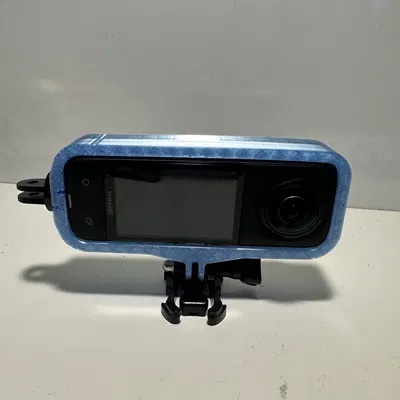 Ngàm gắn ngang Insta 360 X4 (3D printable)
