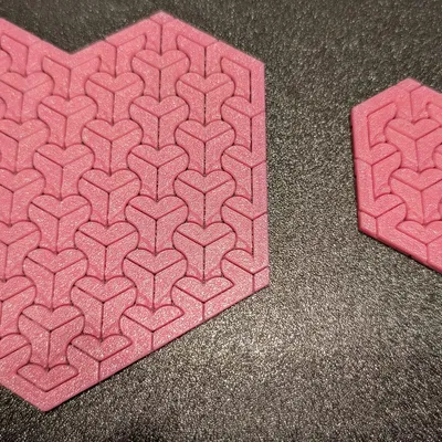 Heart Mesh Heart – Mesh trái tim từ các trái tim nhỏ