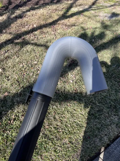 Gutter Sux – Đầu nối Shop Vac hút lá trong máng xối - Image 2