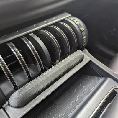 Cánh tản nhiệt khay sạc không dây BYD Atto 3 có grip kẹp cố định