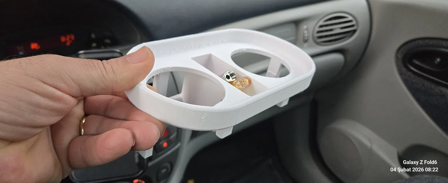 Ngăn chứa (storage compartment) cho Renault Scenic I - Image 1