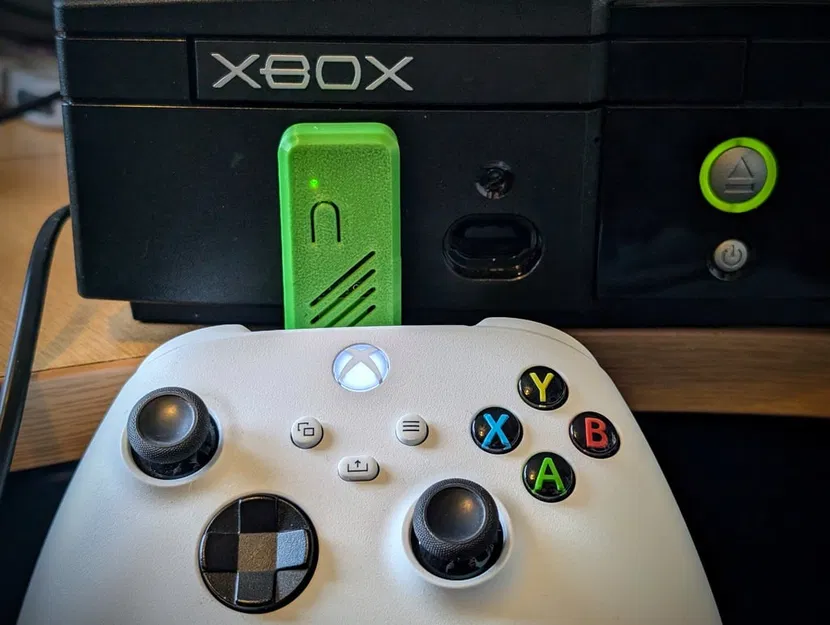 Xbox OGX-Mini BT Dongle – Dongle Pico-W cho Xbox - Image 1