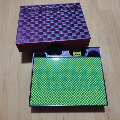 Hộp To-Go cỡ nhỏ cho The Chameleon Game